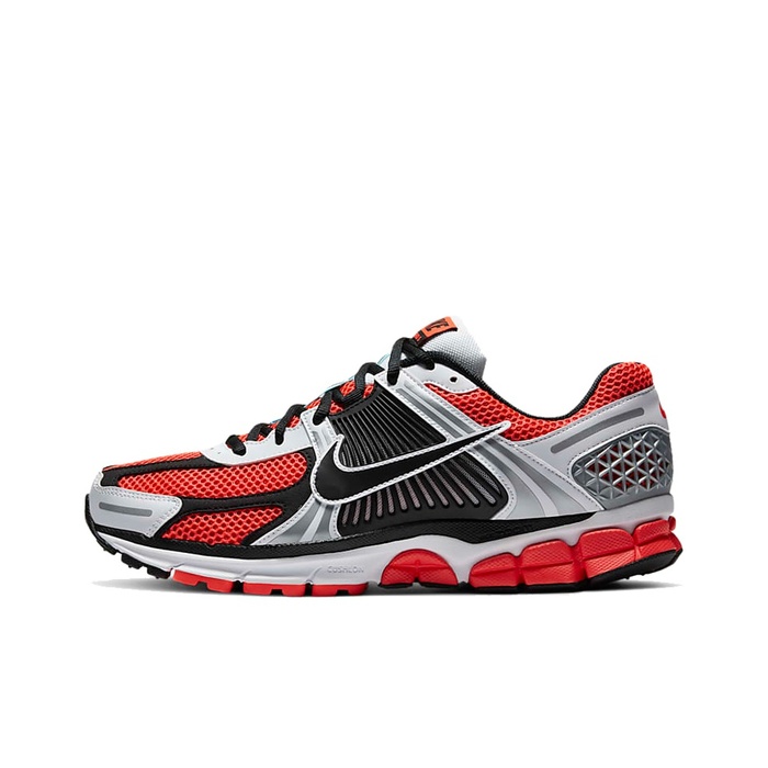  Nike Zoom Vomero 5 Low