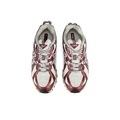 New Balance 610v1 Low Top