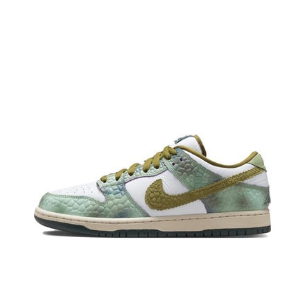 NIKE Nike X Alexis Sablone Dunk