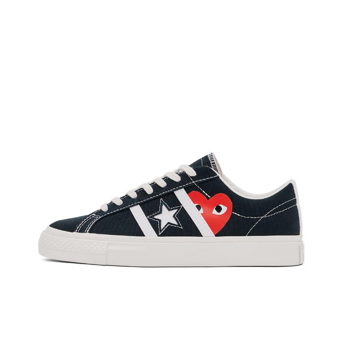  Конверс x CDG Play One