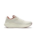Saucony TRIUMPH Victory 22 Противоскользящее