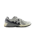 New Balance 860 V2 Low