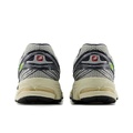 New Balance 860 V2 Low