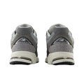 New Balance NB 2002R Low