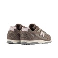 New Balance 204L Artificial Suede