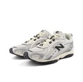 New Balance 204L Устойчивый